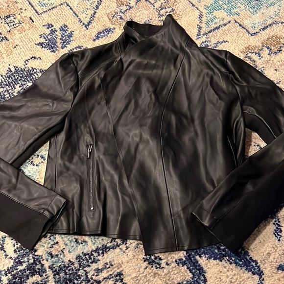 Bar III faux leather jacket wrap shacket size medium - Picture 2 of 6